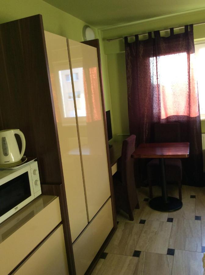 Mika Rooms Raclawicka 144 & Wislicka 3 Studio - Adults Only Varşovia Exterior foto