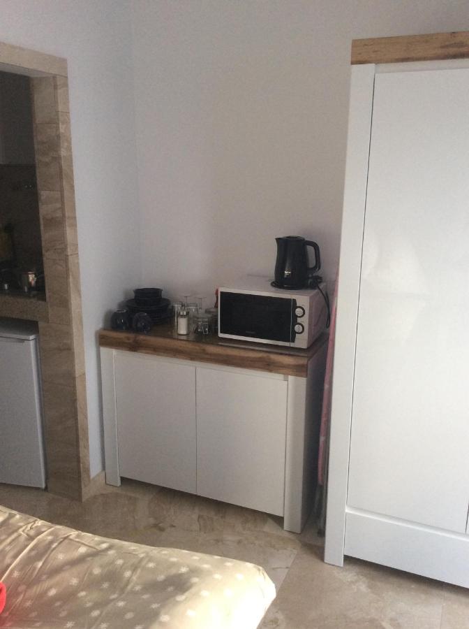 Mika Rooms Raclawicka 144 & Wislicka 3 Studio - Adults Only Varşovia Exterior foto