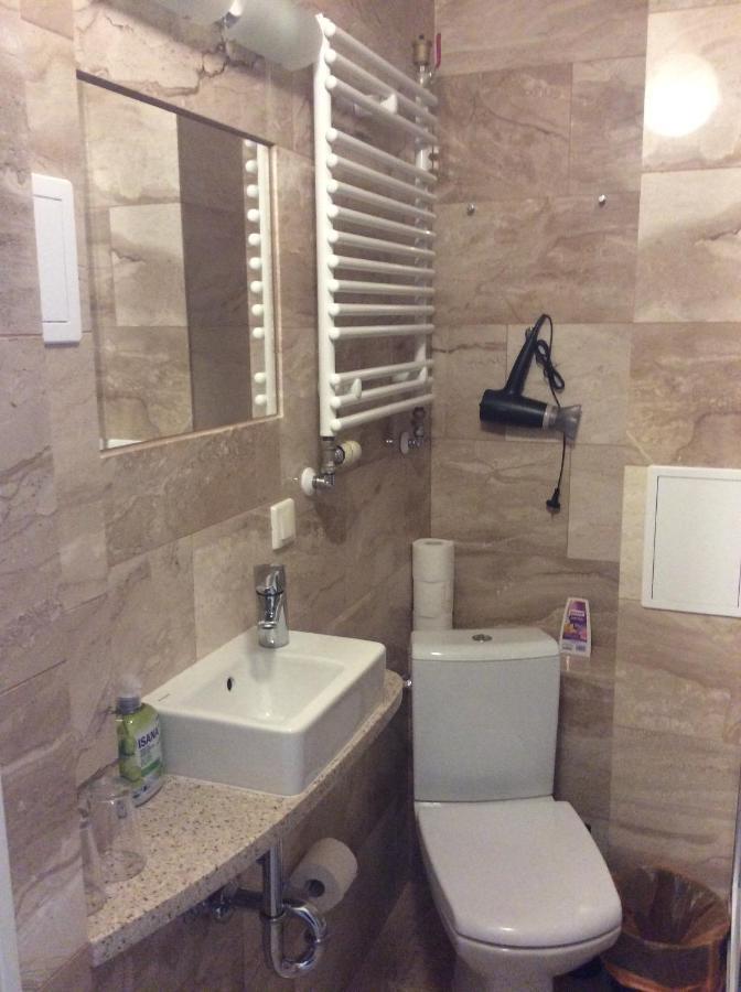 Mika Rooms Raclawicka 144 & Wislicka 3 Studio - Adults Only Varşovia Exterior foto